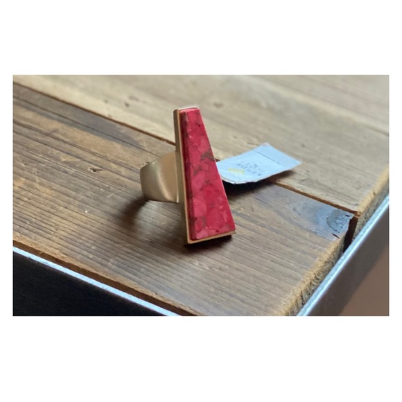 Kendra Scott • “Collins” Cocktail Ring • Gold - Picture 2 of 4